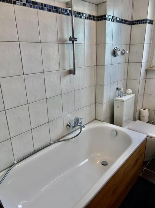 Moderne Ruhige Wohnung Bochum Angebunden المظهر الخارجي الصورة